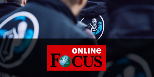 Unser Gesch&auml;ftsf&uuml;hrer und zwei Mitarbeitende im Gespr&auml;ch mit dem Focus online &uuml;ber unsere Arbeit als Sicherheitsdienst in den ostdeutschen Bundesl&auml;ndern.